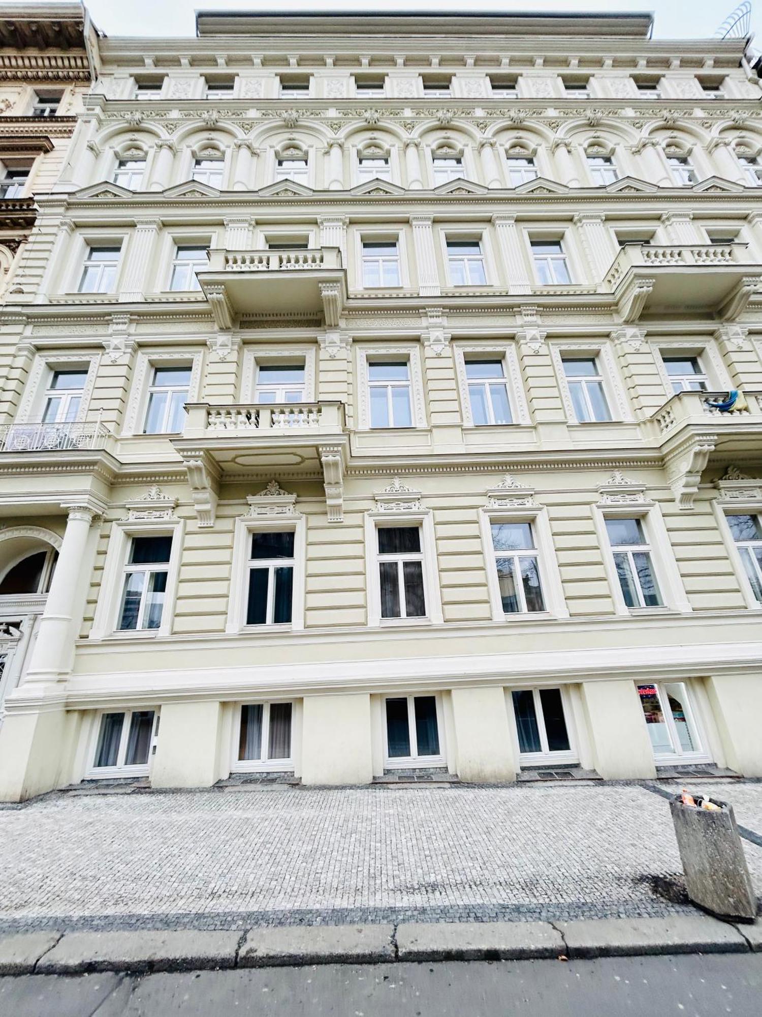 New Design & Style Apartments 50M From Wenceslas Square Прага Екстериор снимка