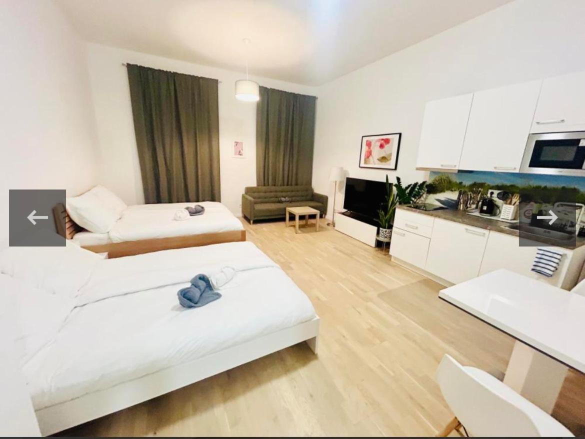 New Design & Style Apartments 50M From Wenceslas Square Прага Екстериор снимка